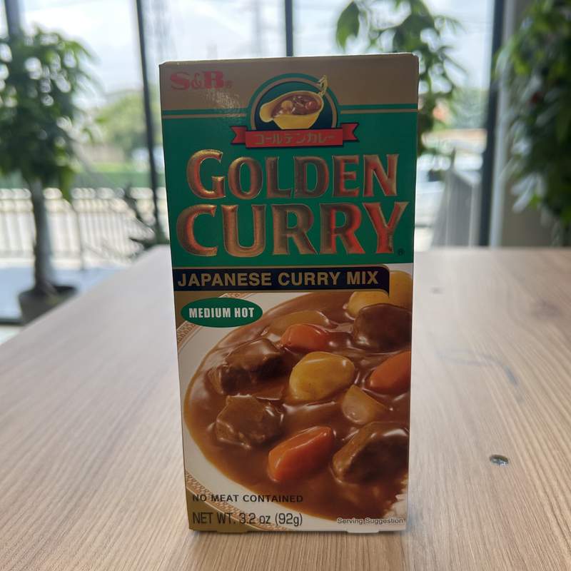GOLDEN CURRY MEDIUM HOT SB 92G