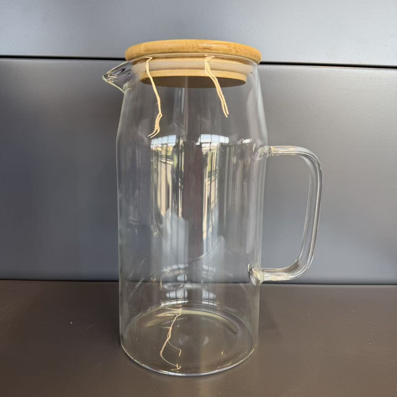 CARAFA STICLA CU CAPAC BAMBUS 1.1L