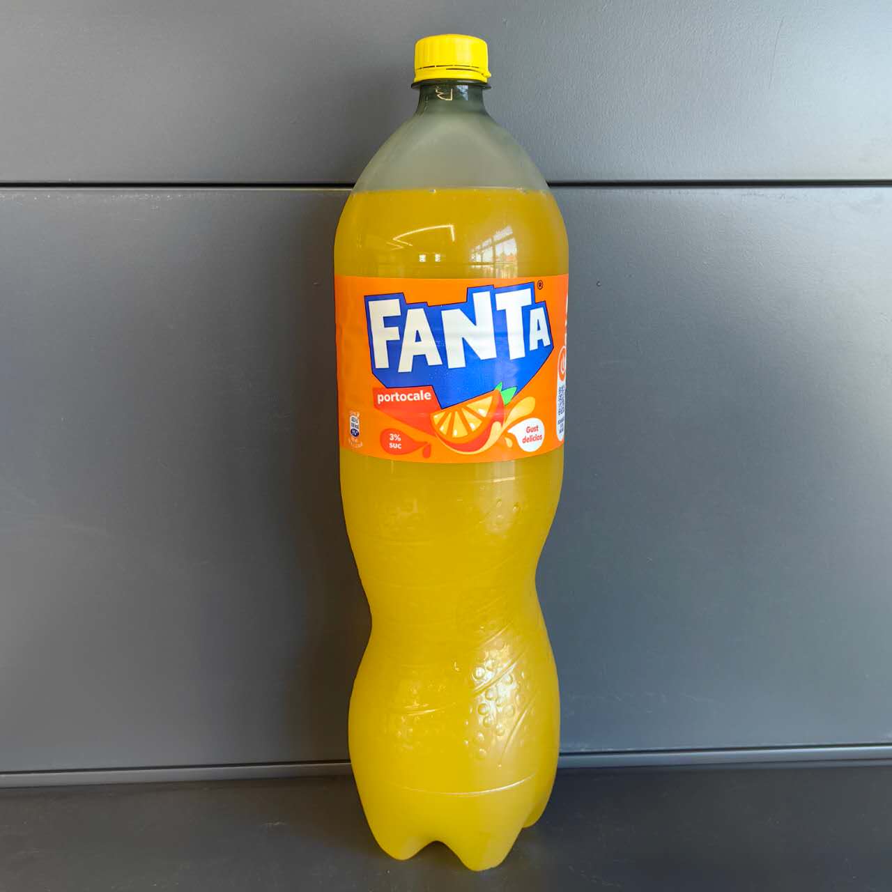 FANTA PORTOCALE PET 2L -SGR
