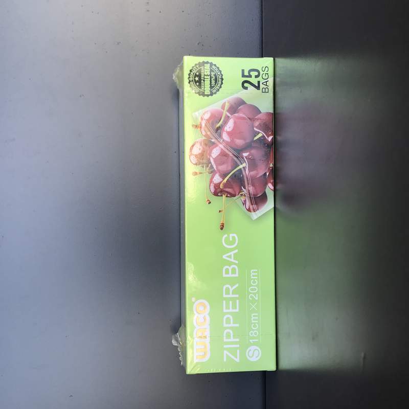 SET 25 PUNGI S CU FERMOAR PENTRU MENTINEREA PROSPETIMII ALIMENTELOR 20*18CM 25154-6