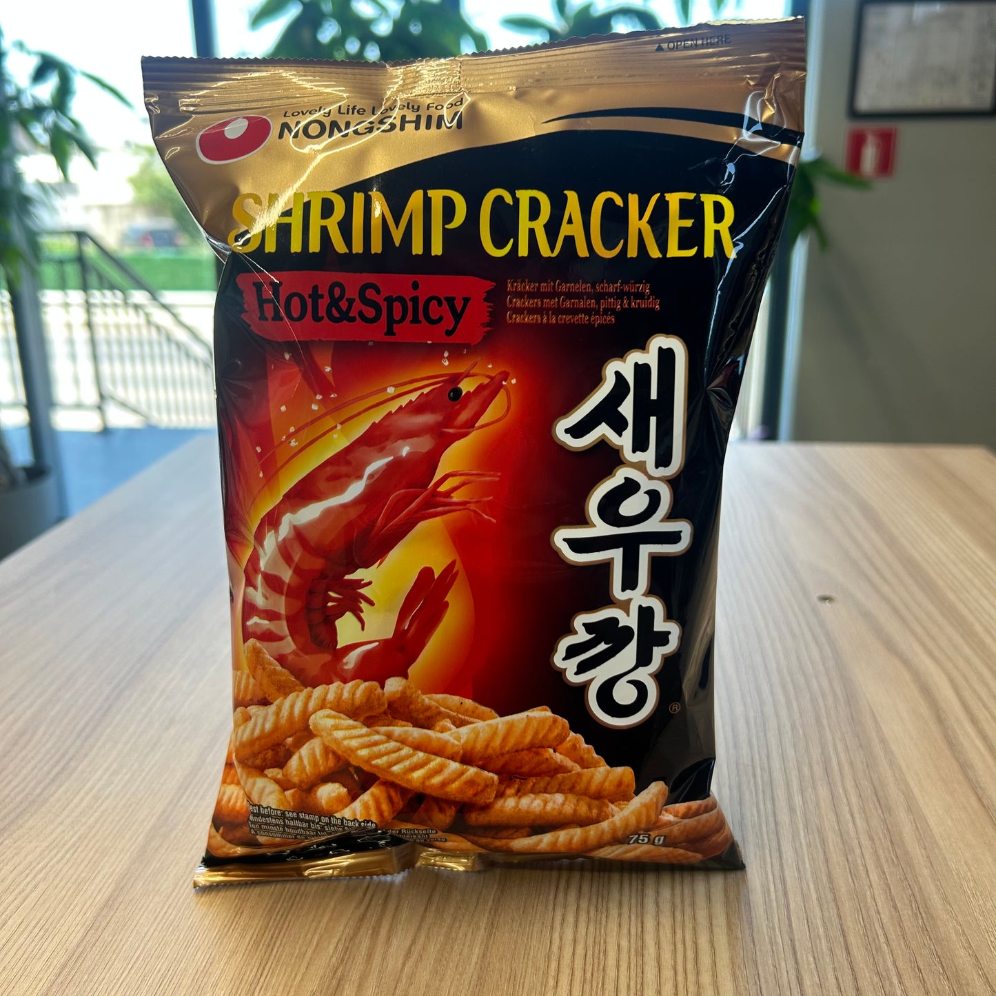 CREVETI CRACKER HOT&SPICY NONGSHIM 75G
