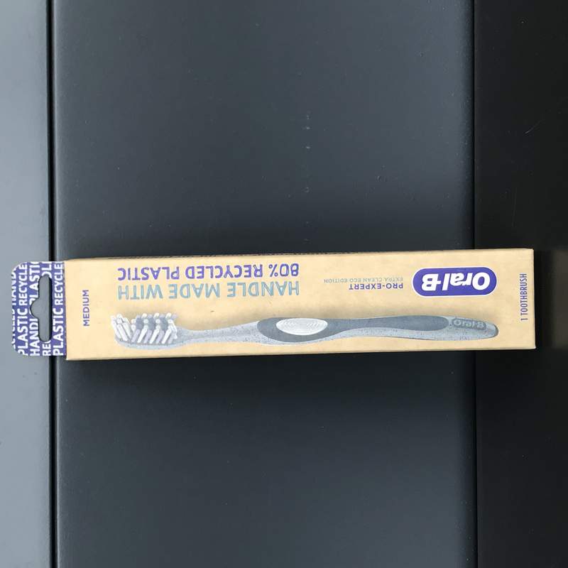 ORAL B PERIUTA DINTI PRO-EXPERT EXTRA CLEAN MEDIUM