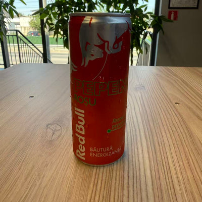 RED BULL PEPENE ROSU 250ML -SGR
