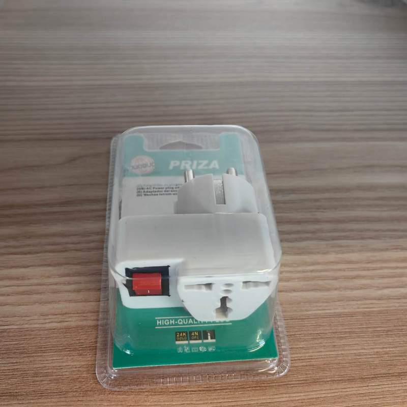 ADAPTOR PTR.PRIZA UNIVERSAL 0.045KG 23354-1