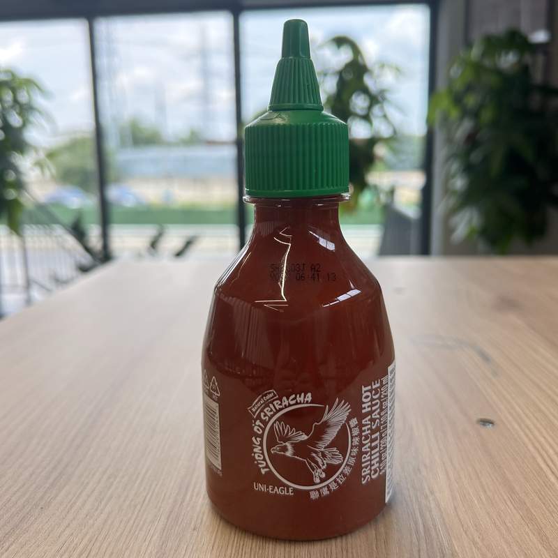 SOS CHILI SRIRACHA UNI EAGLE 230G